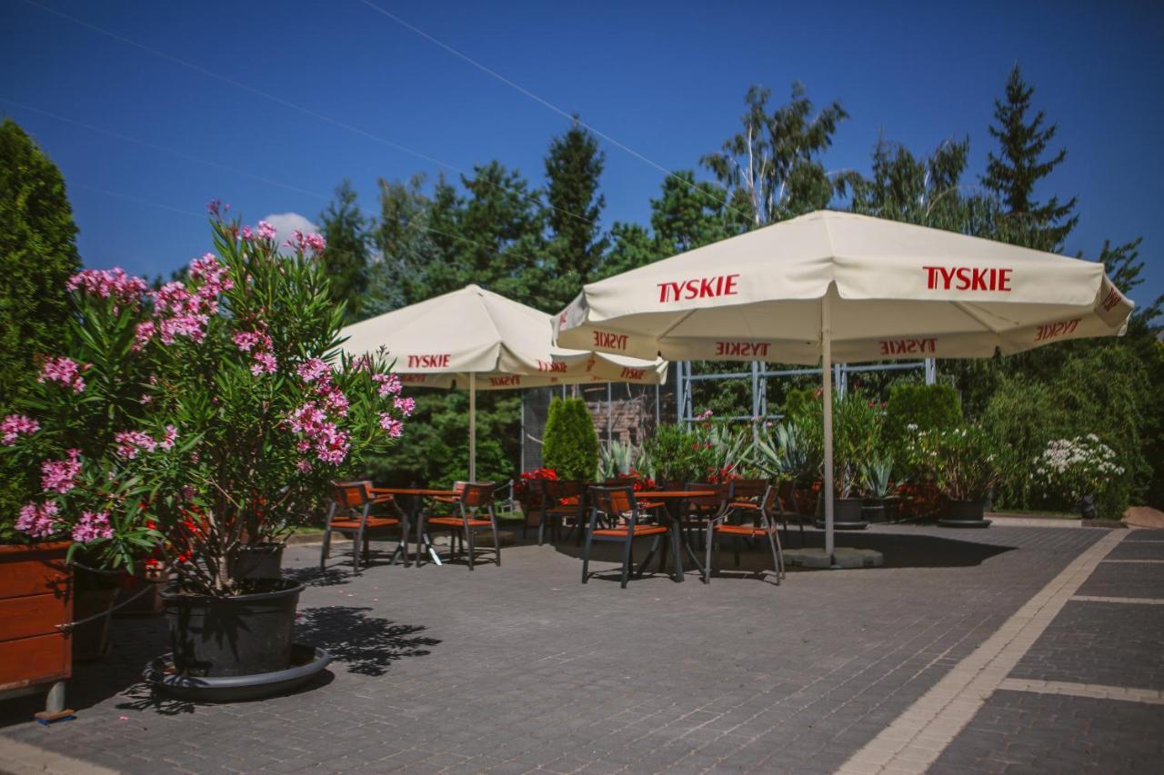 Eurohotel Swarzedz Bagian luar foto