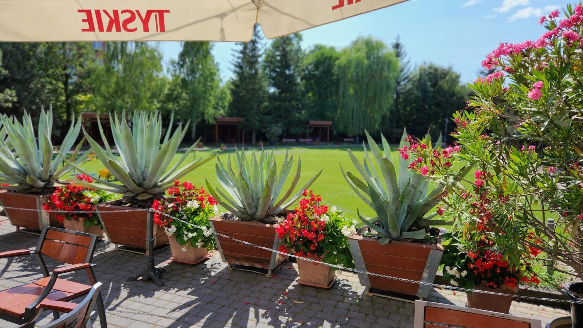 Eurohotel Swarzedz Bagian luar foto