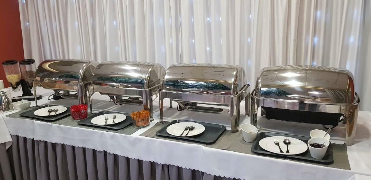 Eurohotel Swarzedz Bagian luar foto